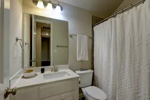 5117 Texas Bluebell Dr, Spicewood, TX 78669 - Photo 8