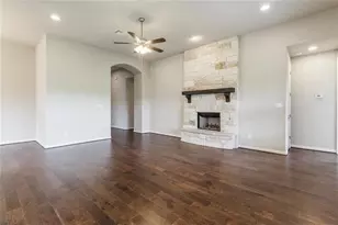 5117 Texas Bluebell Dr, Spicewood, TX 78669 - Photo 10
