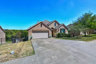 5117 Texas Bluebell Dr, Spicewood, TX 78669 - Photo 2