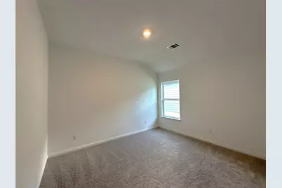 133 Captain Dooley Lane, Jarrell, TX 76537 - Photo 6