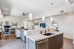 604 N Bluff Dr, Austin, TX 78745 - Photo 14