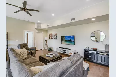 604 N Bluff Drive #101, Austin, TX 78745 - Photo 8