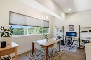 604 N Bluff Dr, Austin, TX 78745 - Photo 10