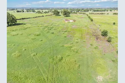 660 American Legion Road, Smithville, TX 78957 - Photo 8