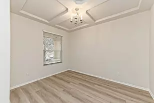 31 Stone Terrace Dr, Austin, TX 78735 - Photo 4