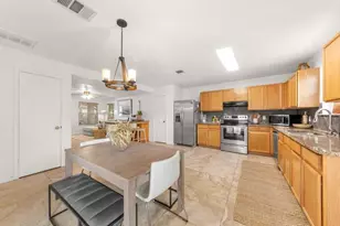 13413 Sea Biscuit Dr, Del Valle, TX 78617 - Photo 6