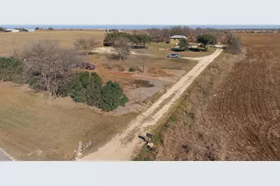 5100 County Road 234, Jarrell, TX 76537 - Photo 12