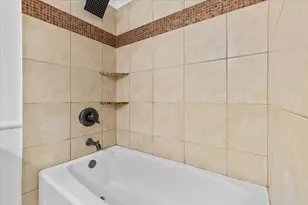 8400 Jamestown Dr, Austin, TX 78758 - Photo 18