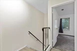 8400 Jamestown Dr, Austin, TX 78758 - Photo 14