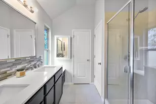 358 Tilly Ln, Buda, TX 78610 - Photo 16