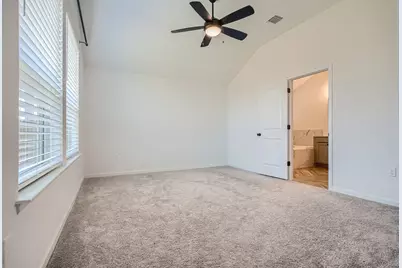 7904 Gilwice Lane, Austin, TX 78744 - Photo 12