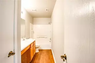 412 Ballentine Ct, Hutto, TX 78634 - Photo 12