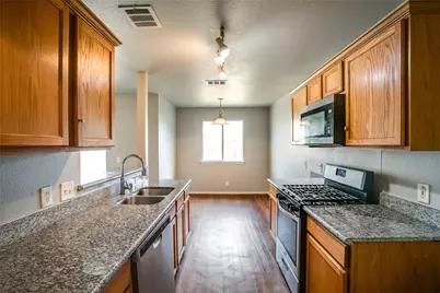 412 Ballentine Court, Hutto, TX 78634 - Photo 8