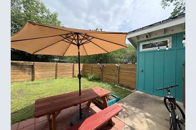 6009 Club Terrace, Austin, TX 78741 - Photo 14