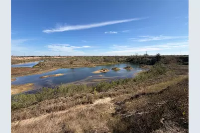 2051 County Road 102, Columbus, TX 78934 - Photo 14