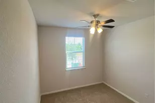 252 Sunniberg Loop, Georgetown, TX 78626 - Photo 16