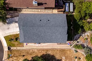 1057 Roanoke Ln, Kerrville, TX 78028 - Photo 10