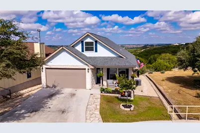 1057 Roanoke Lane, Kerrville, TX 78028 - Photo 2