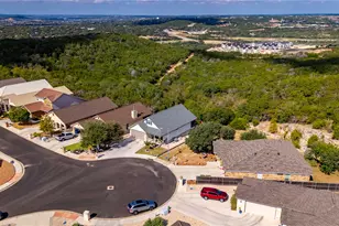 1057 Roanoke Ln, Kerrville, TX 78028 - Photo 8