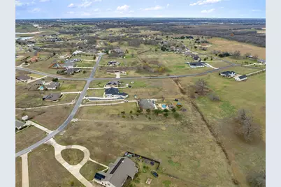 324 Apache Pass, Hutto, TX 78634 - Photo 30