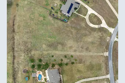 324 Apache Pass, Hutto, TX 78634 - Photo 6