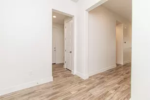 308 Saturnia Dr, Georgetown, TX 78628 - Photo 10