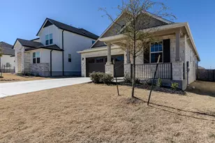 612 Seabiscuit Dr, Jarrell, TX 76537 - Photo 4