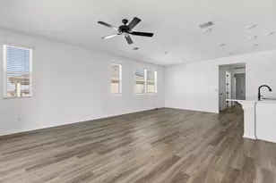 612 Seabiscuit Dr, Jarrell, TX 76537 - Photo 12