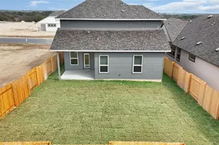317 W Faulkner St, Liberty Hill, TX 78642 - Photo 14