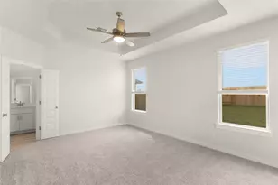 317 W Faulkner St, Liberty Hill, TX 78642 - Photo 10