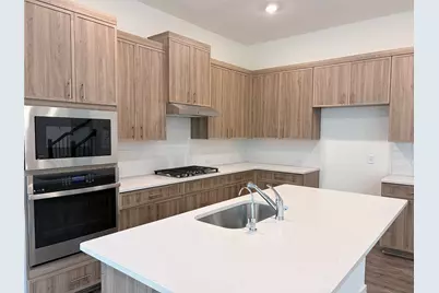 317 West Faulkner Street, Liberty Hill, TX 78642 - Photo 26
