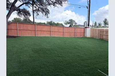 317 West Faulkner Street, Liberty Hill, TX 78642 - Photo 38