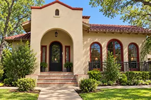 2813 Salado St, Austin, TX 78705 - Photo 1