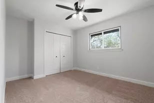 2401 Lehigh Dr, Austin, TX 78723 - Photo 32