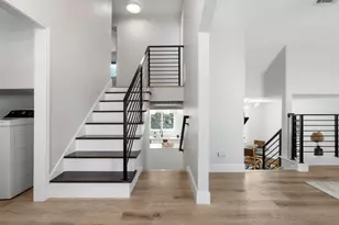 2401 Lehigh Dr, Austin, TX 78723 - Photo 10