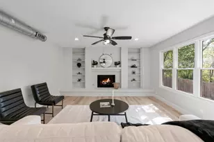 2401 Lehigh Dr, Austin, TX 78723 - Photo 2