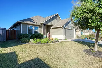 136 Finley Street, Hutto, TX 78634 - Photo 2