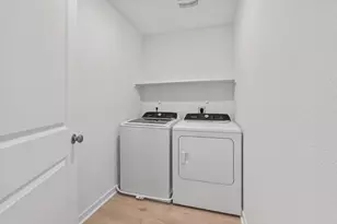 105 Green Berets Bnd, Jarrell, TX 76537 - Photo 16