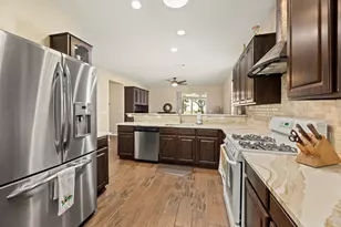 605 Farm Hill Dr, Georgetown, TX 78633 - Photo 12