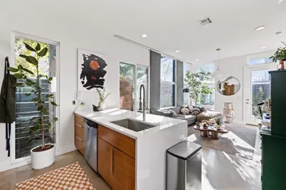 1904 E 17th Street #B, Austin, TX 78702 - Photo 6