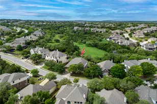 22121 Rose Grass Ln, Spicewood, TX 78669 - Photo 6