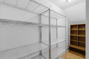 7107 Mowbray St, Austin, TX 78741 - Photo 16