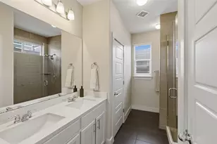 7107 Mowbray St, Austin, TX 78741 - Photo 22