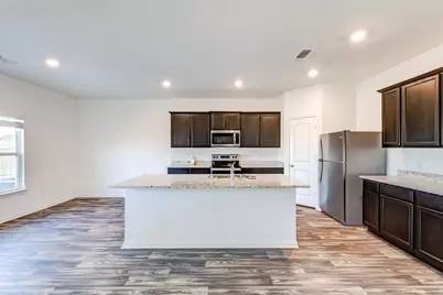 109 Riverdale Drive, Jarrell, TX 76537 - Photo 10