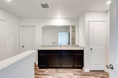 109 Riverdale Drive, Jarrell, TX 76537 - Photo 22