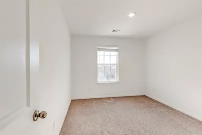 109 Riverdale Drive, Jarrell, TX 76537 - Photo 24