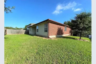 11513 Dove Flight Drive, Del Valle, TX 78617 - Photo 2