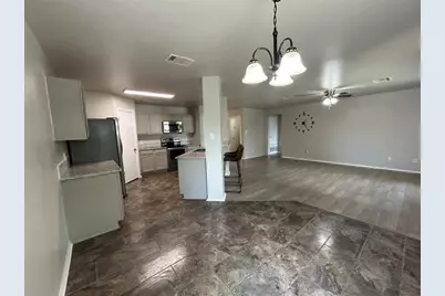 2101 Whistling Way, Taylor, TX 76574 - Photo 12