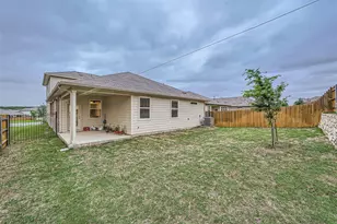 10601 Seguin St, Austin, TX 78754 - Photo 2