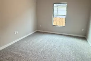 13621 Gray Landing Dr, Elgin, TX 78621 - Photo 16